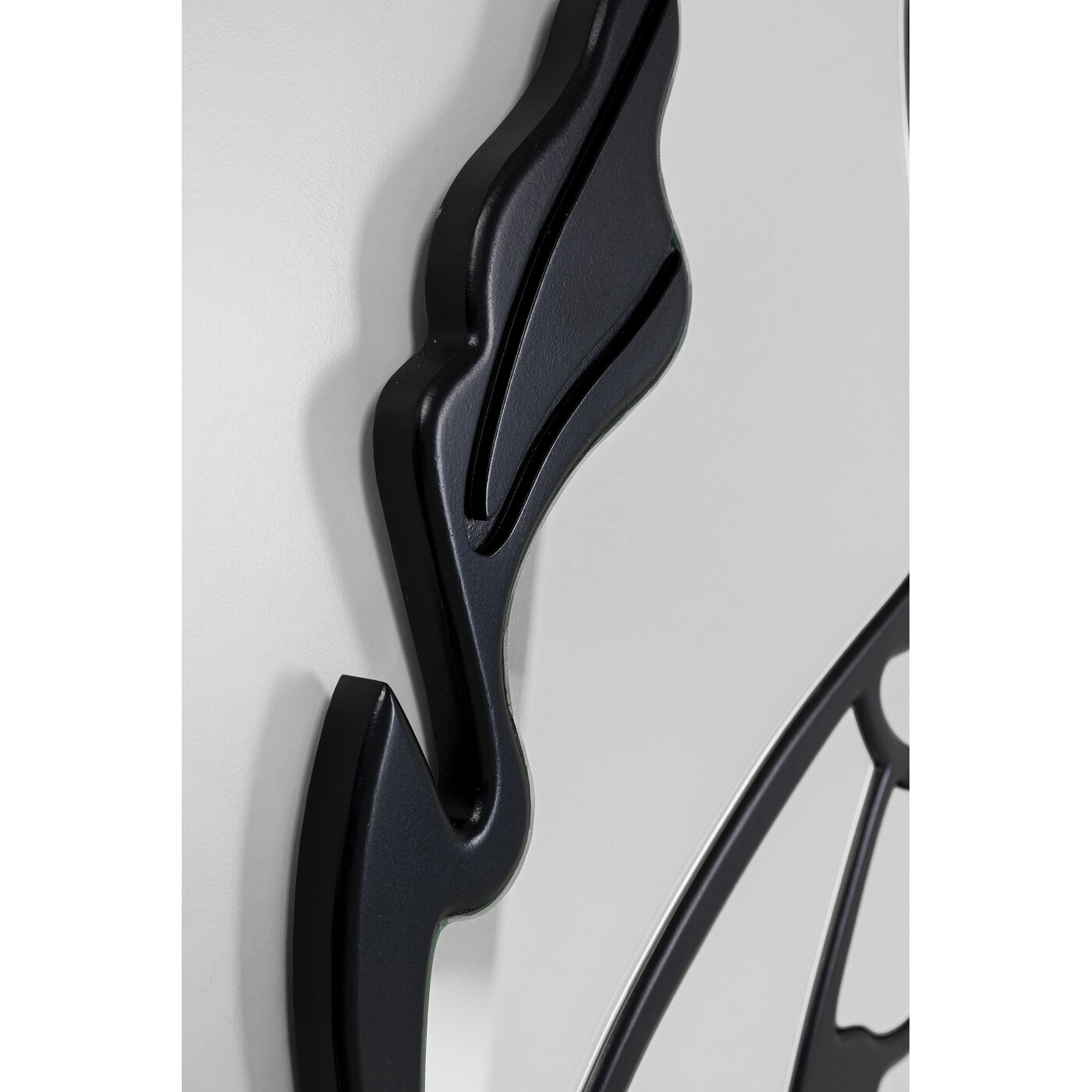 Зеркало настенное Pieces Matt Black Ø100 см