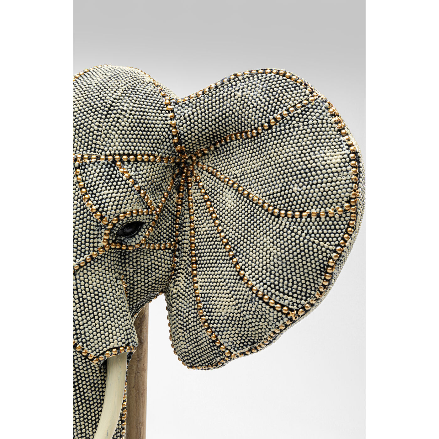 Объект декоративный Elephant Head Pearls 49 см