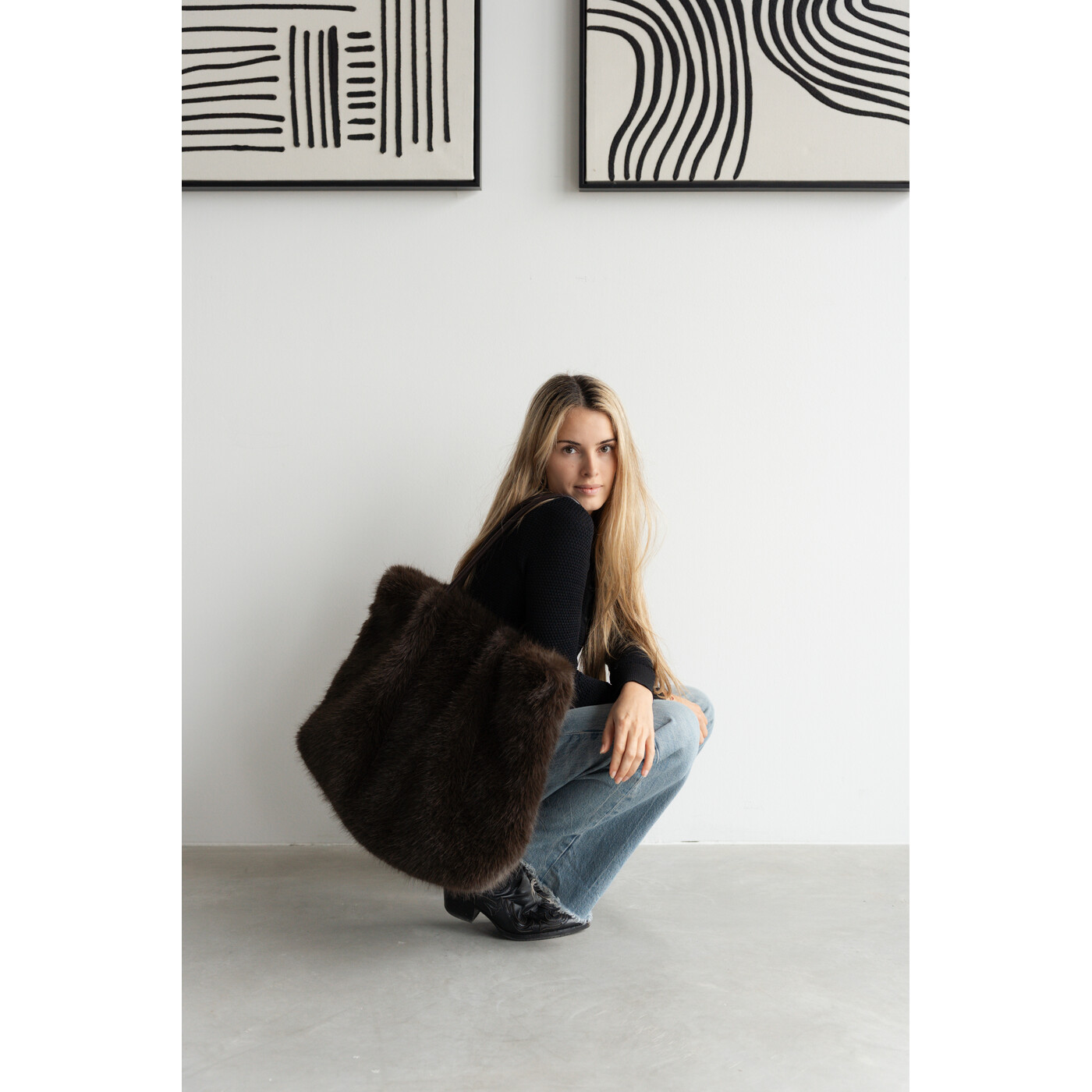 Shopper Mika Brown