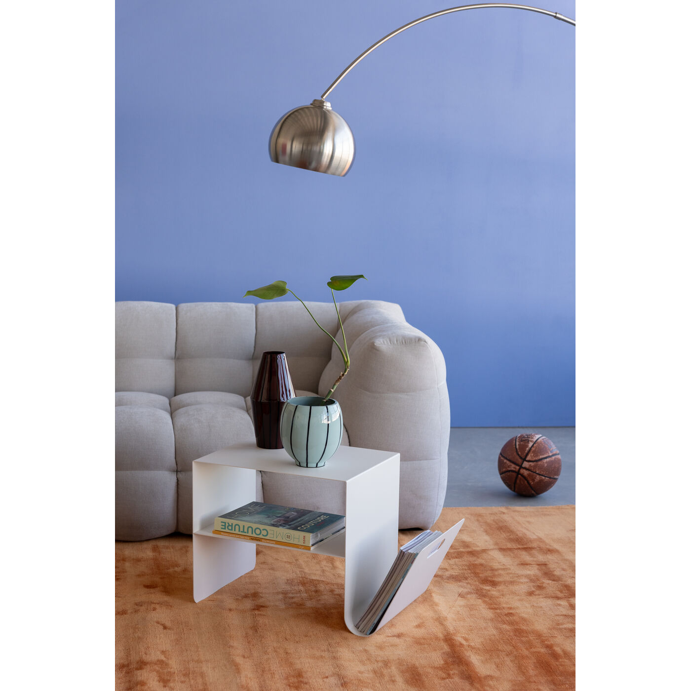 Side Table Lounge News Cream