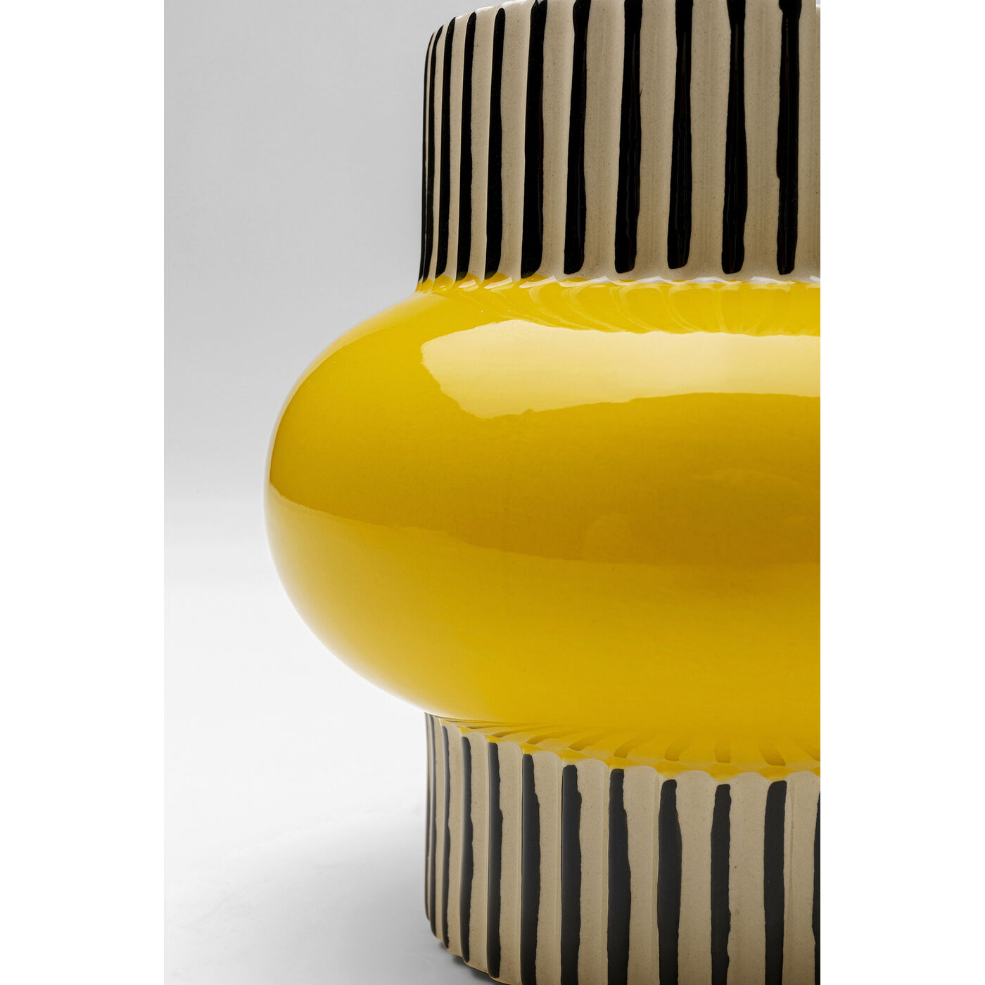 Ваза Calabria Yellow 16 см