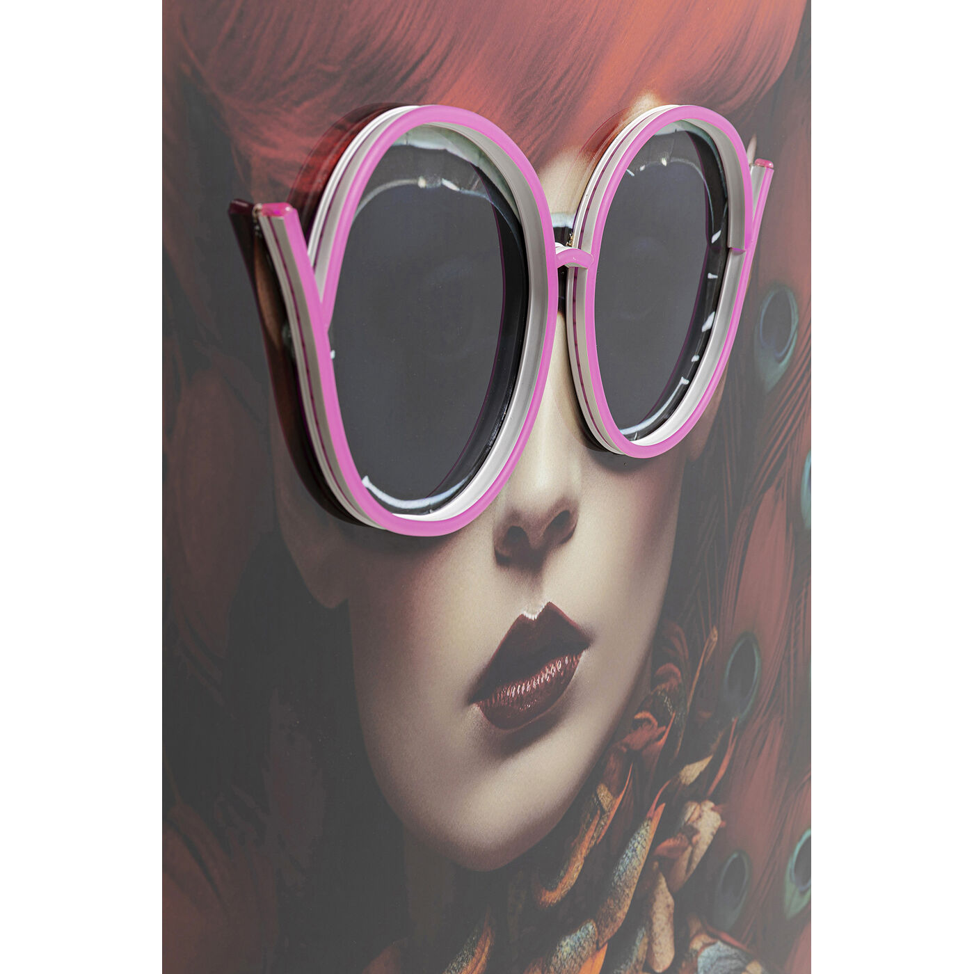 Картина в раме LED Fancy Red Lady 75x55cm