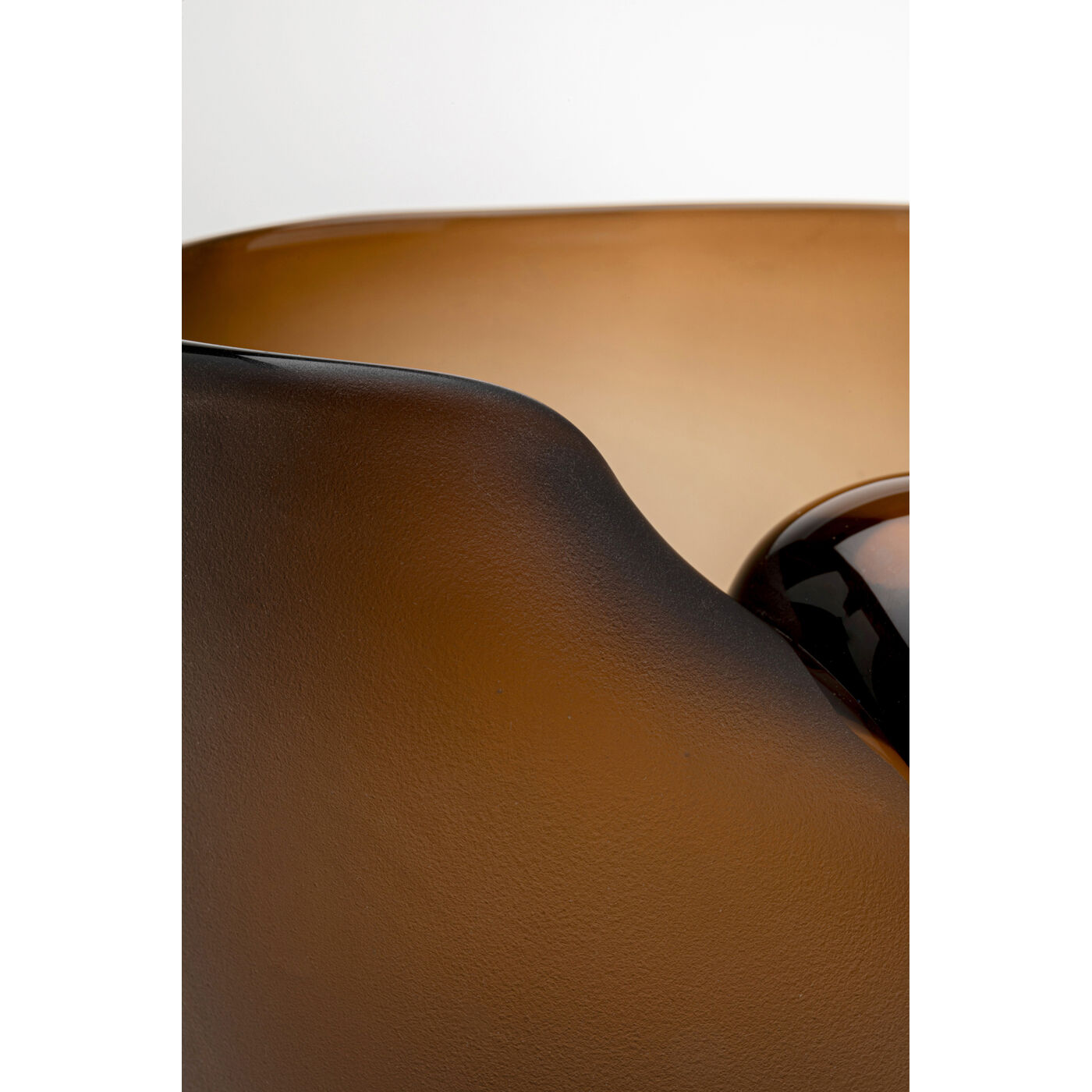 Ваза Buckle Brown 21cm