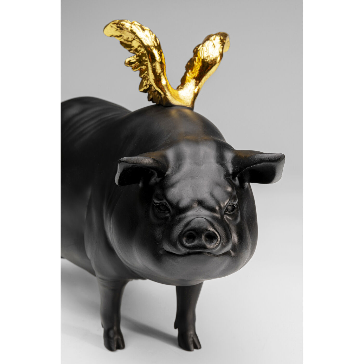 Фигура декоративная Flyin Pig Black 21cm