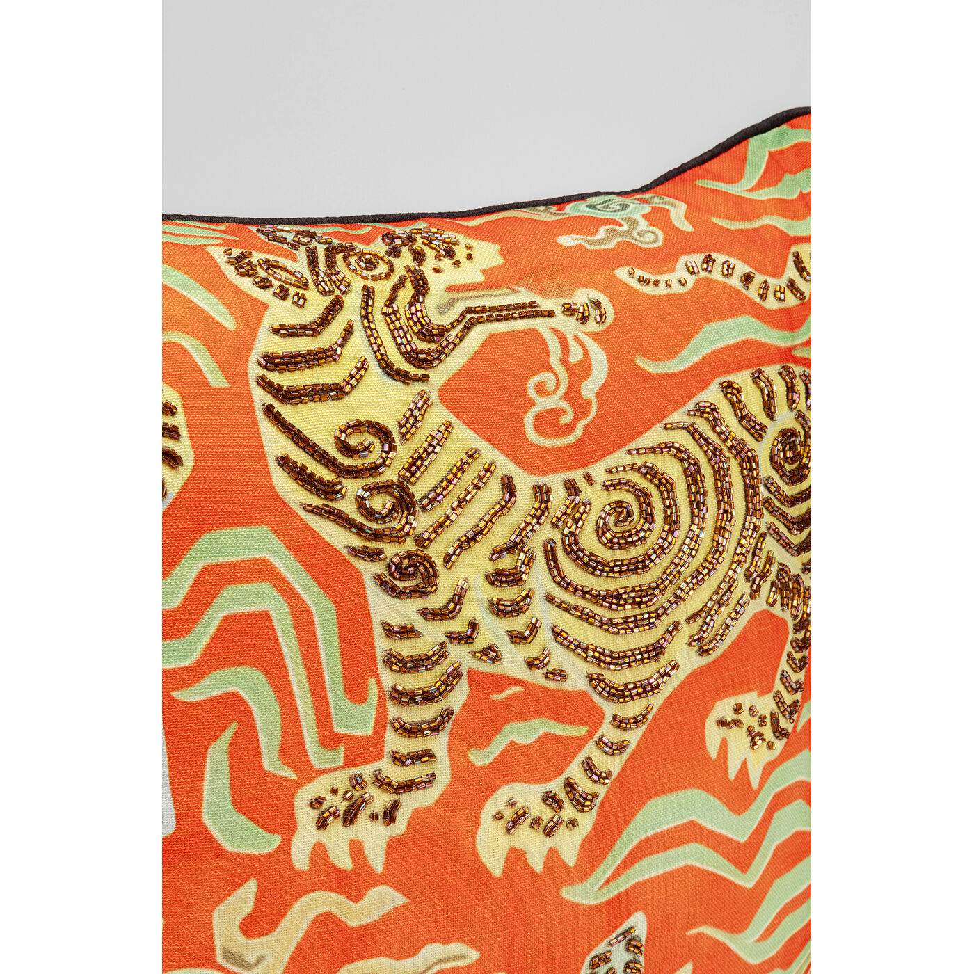 Подушка Tiger Love Red 45x45cm