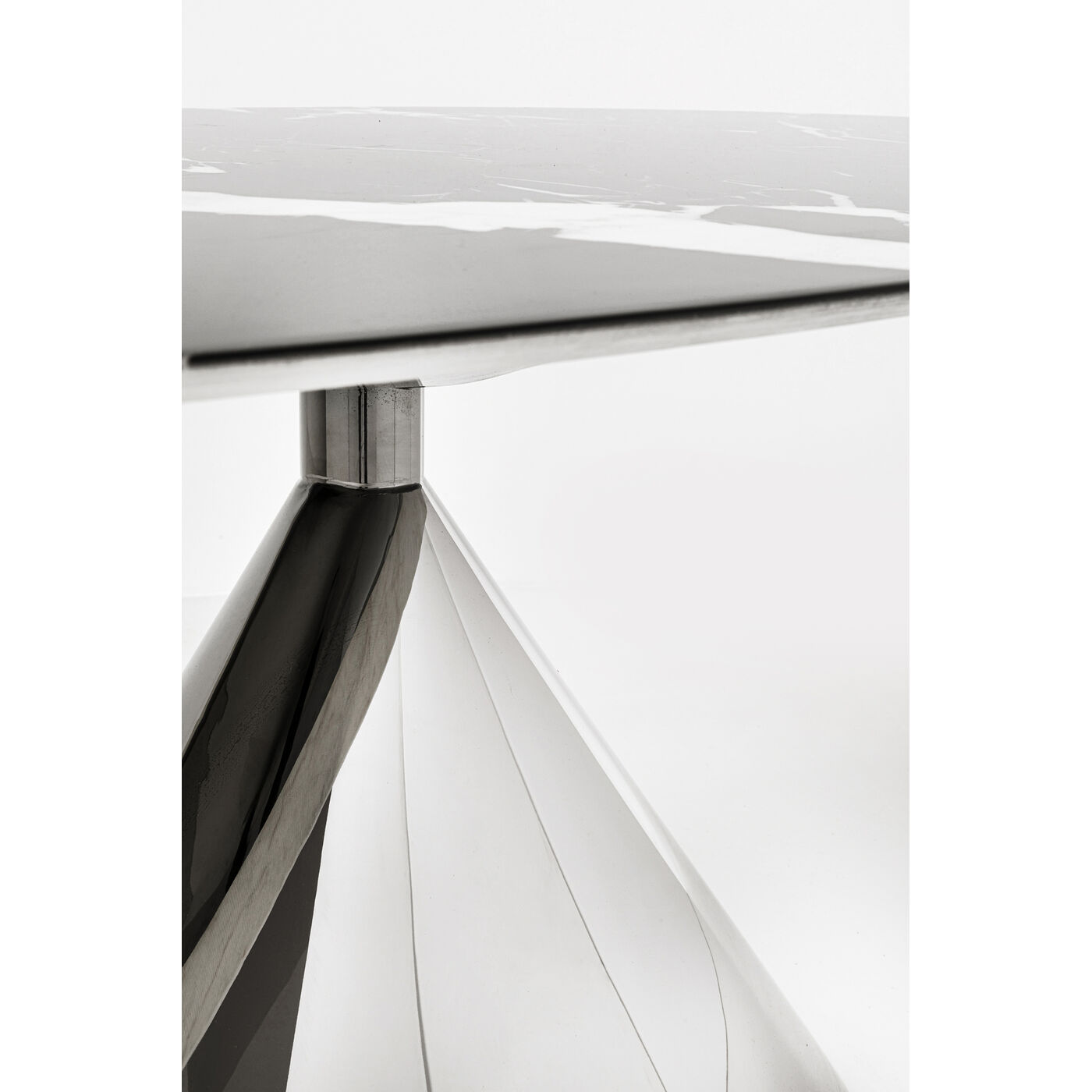 Стол обеденный Mambo Black 200x100cm