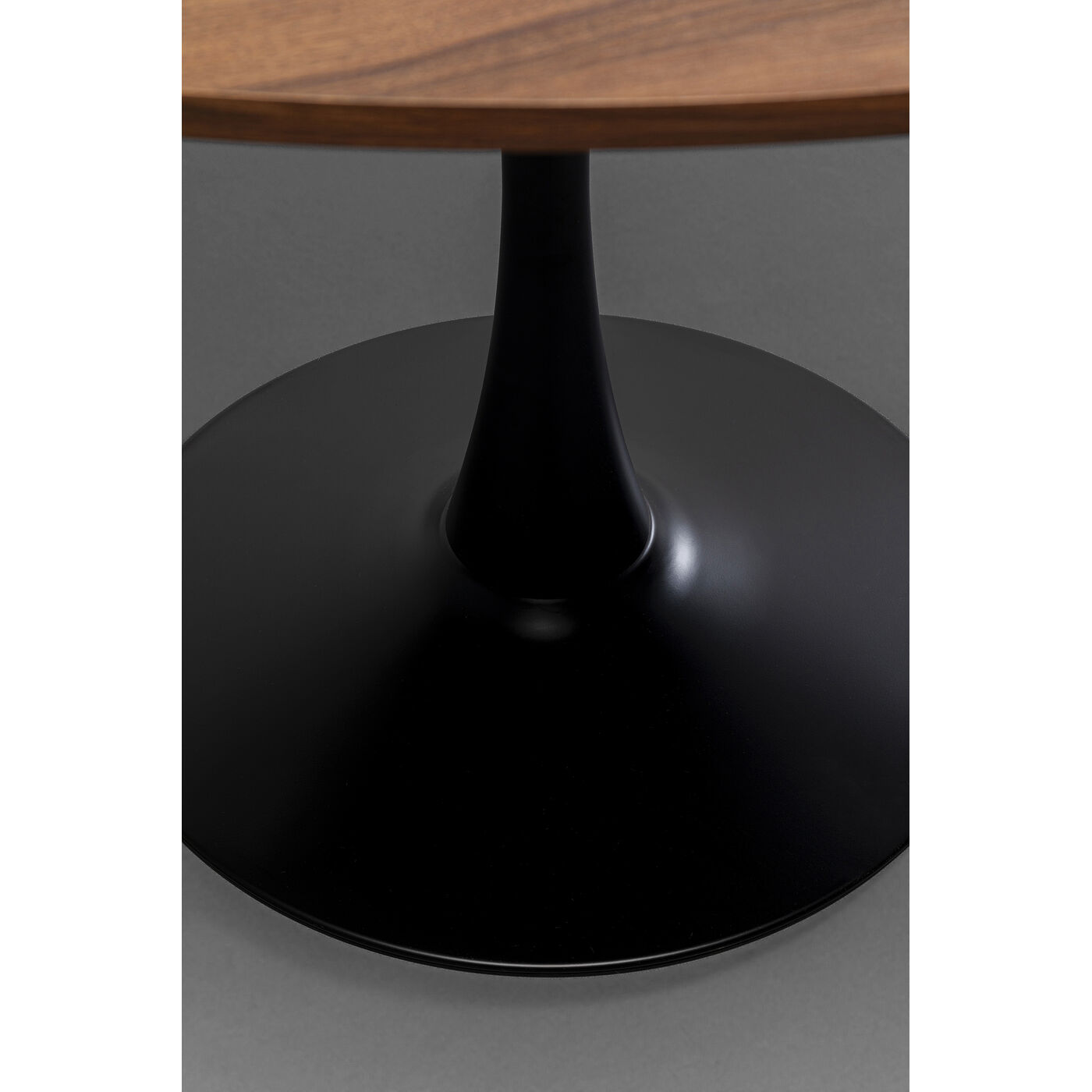 Стол кофейный Schickeria Walnut Black Ø110cm