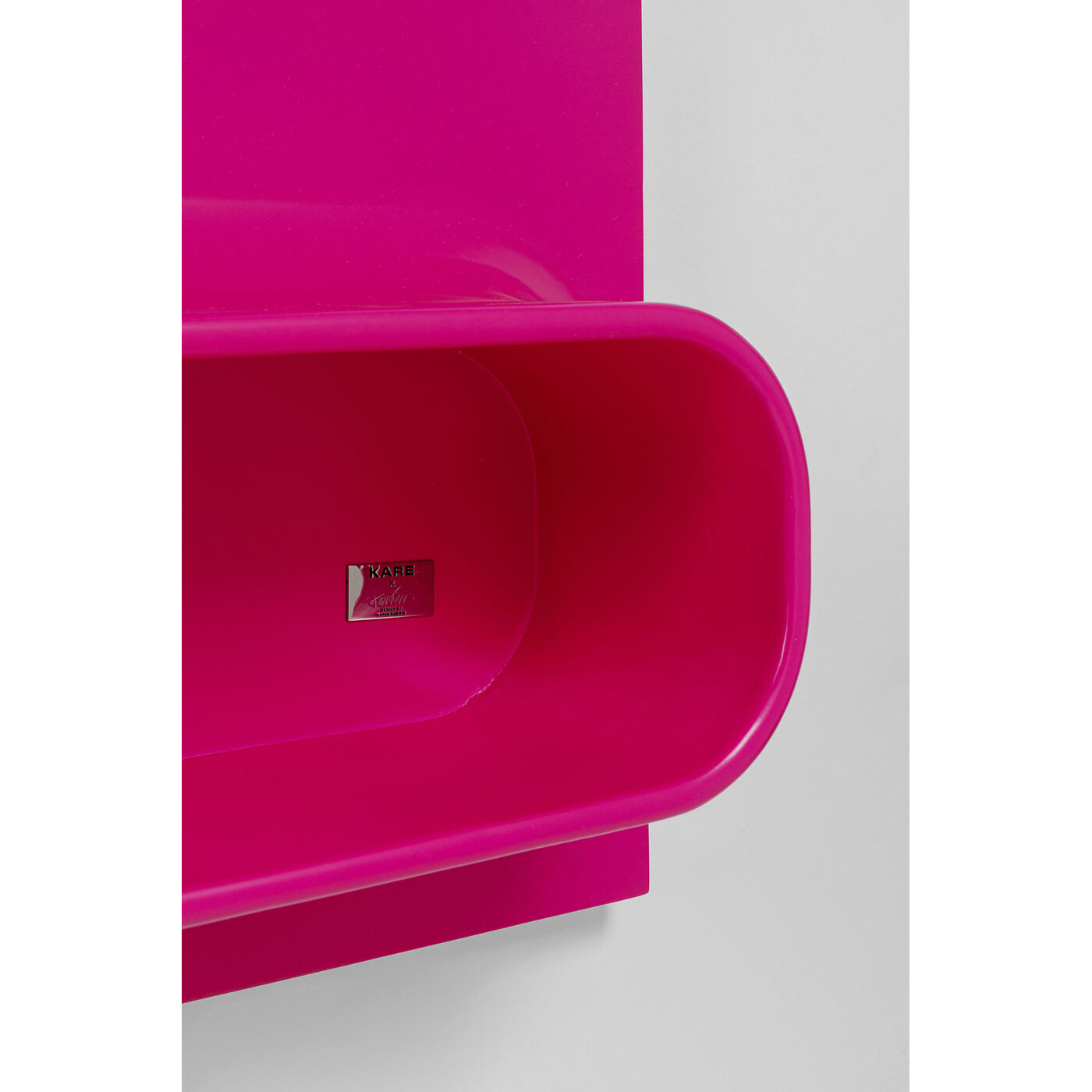 Зеркало настенное  KARE x Karim Rashid Aero LED Pink 80x141 см