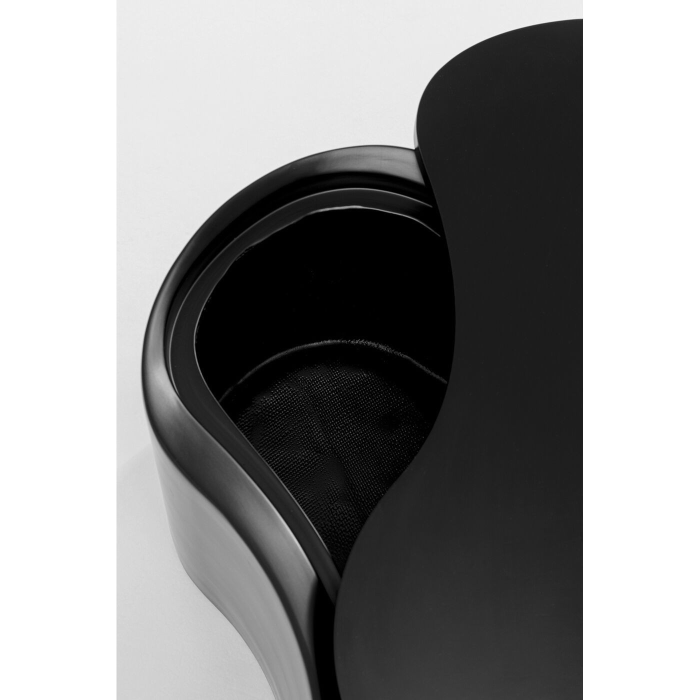 Стол приставной KARE x Karim Rashid Lotus Black 30 см