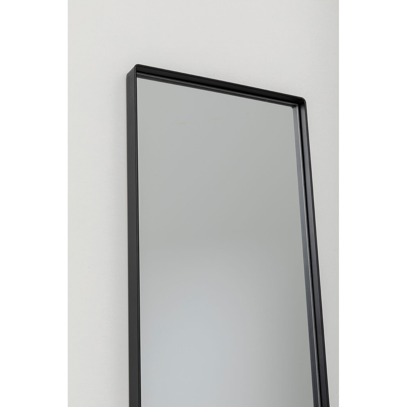 Зеркало Starlet Black 30x180m