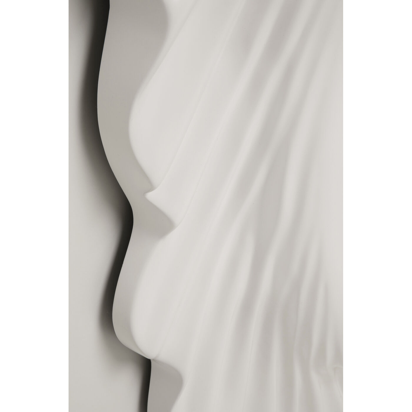 Зеркало настенное Orecchio White 162x146cm