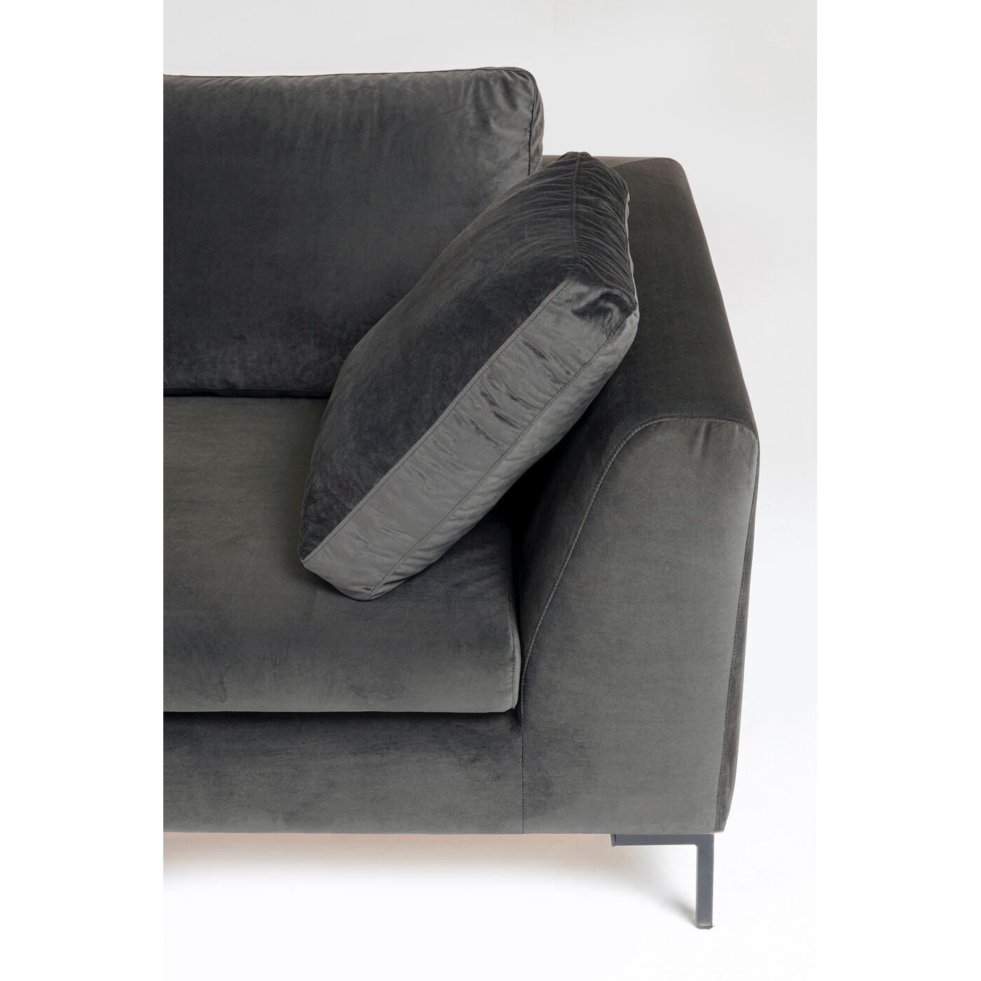 Диван угловой левосторонний Black Gianna Velvet Grey Left