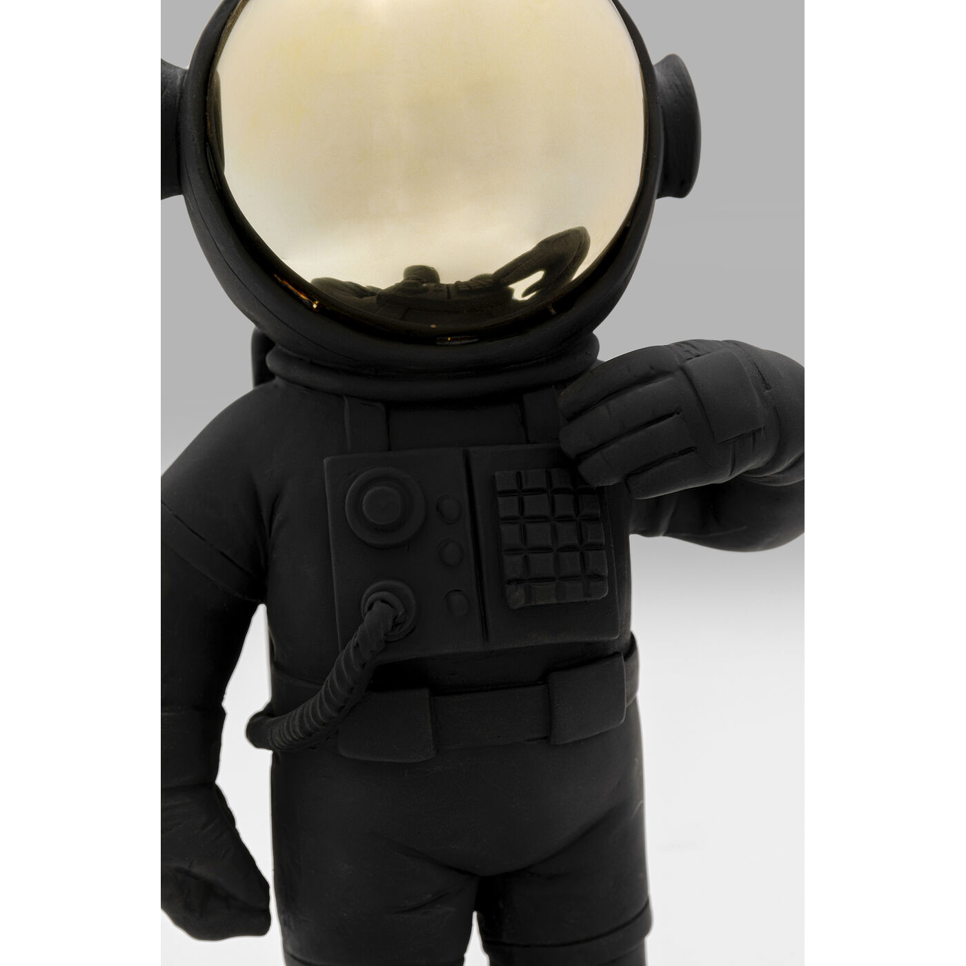 Фигура декоративная Welcome Astronaut Black 27 см