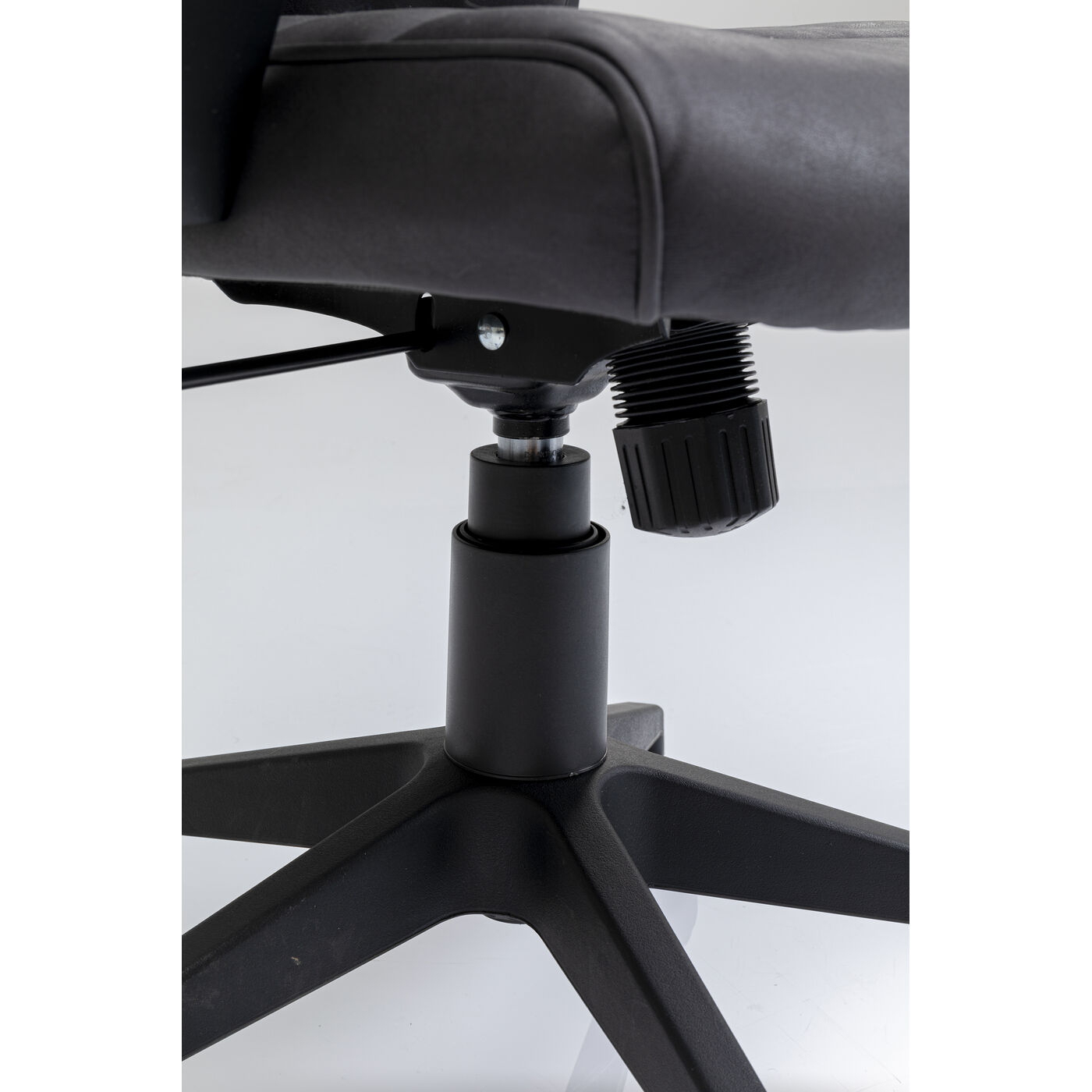 Стул офисный Labora High Noir