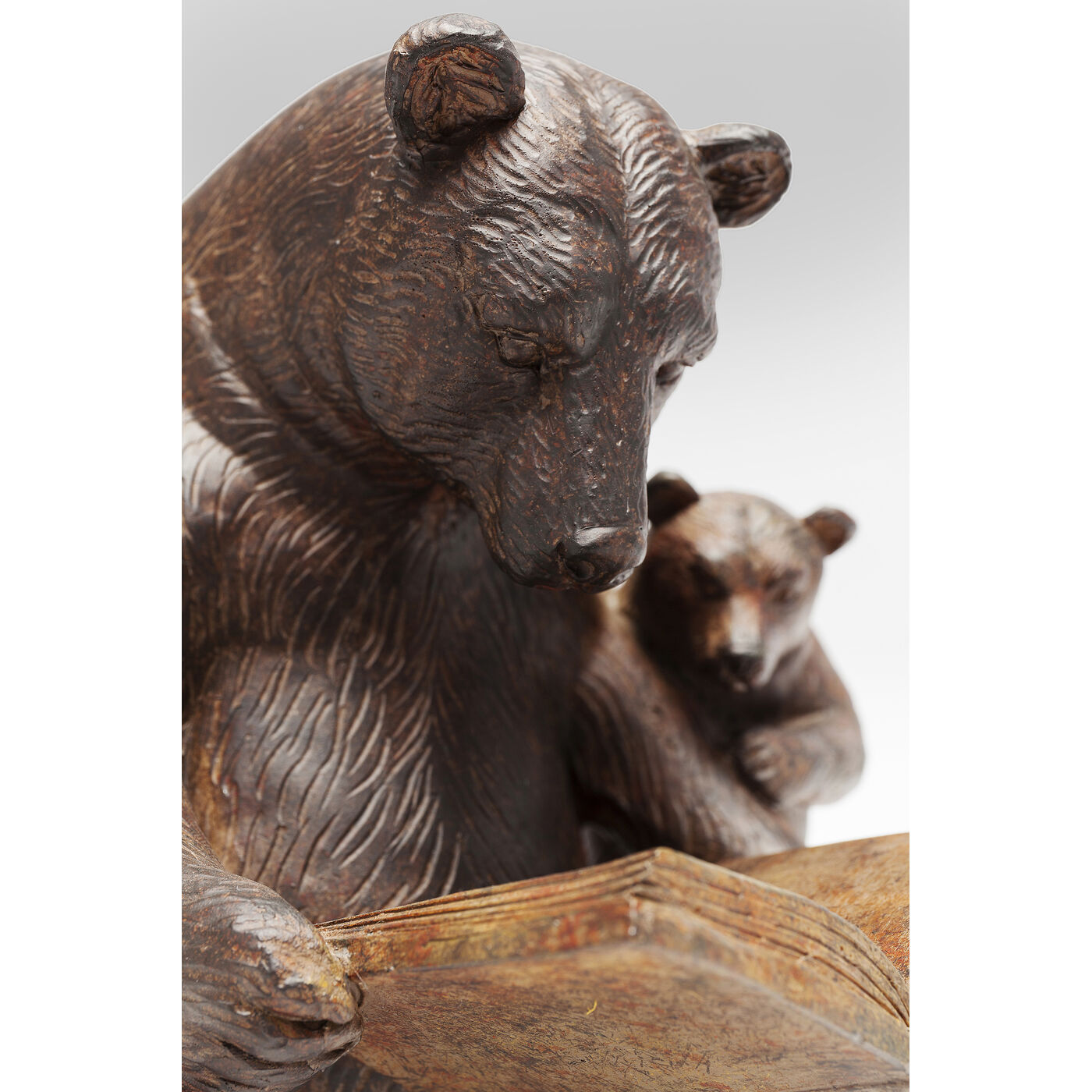 Фигура декоративная Reading Bear