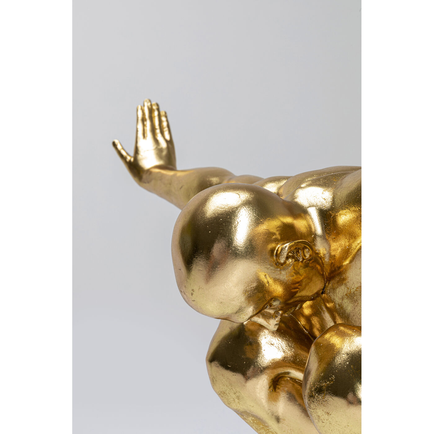 Объект декоративный Athlete XL Gold