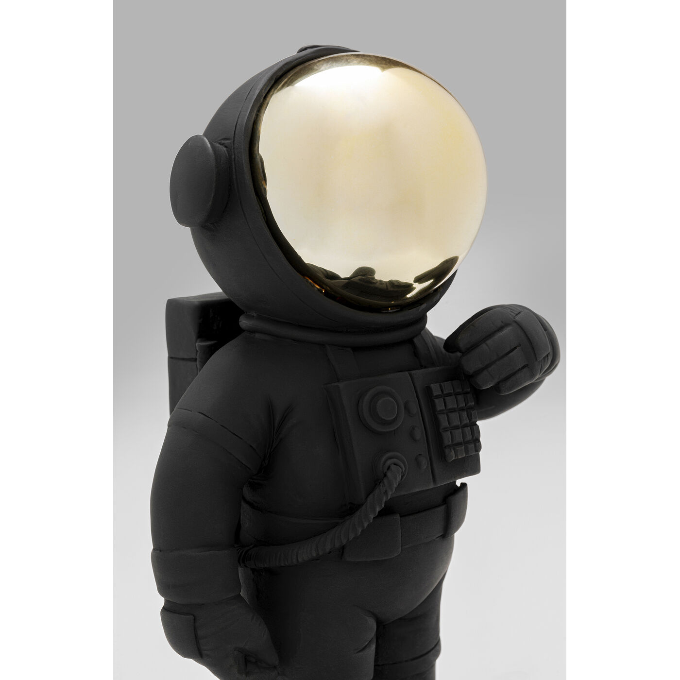 Фигура декоративная Welcome Astronaut Black 27 см