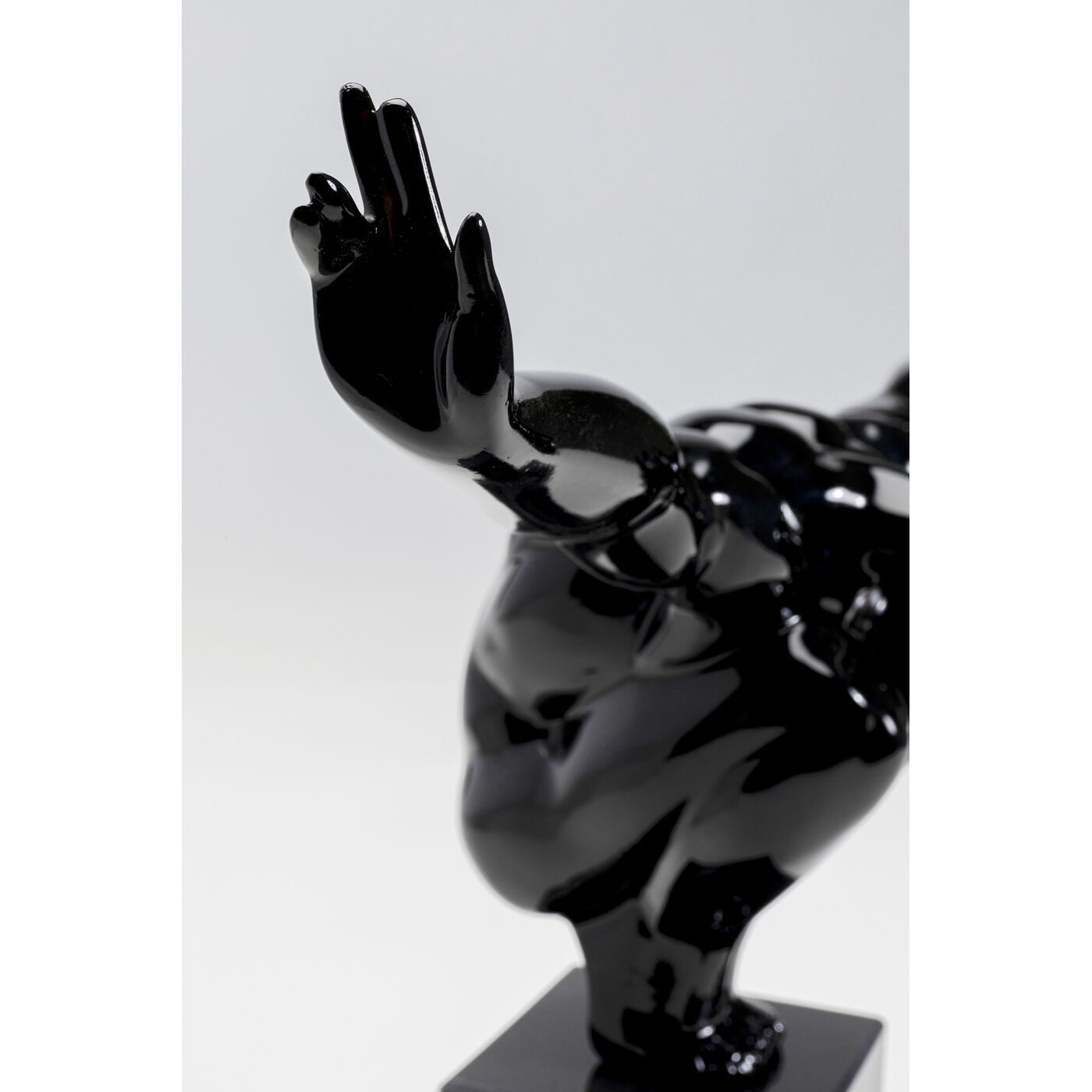 Фигура декоративная Athlet Black