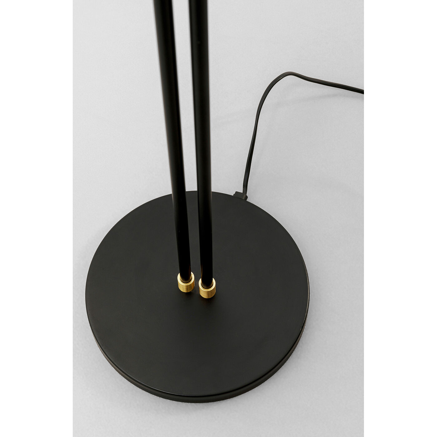 Светильник напольный Speaker Duo 149cm