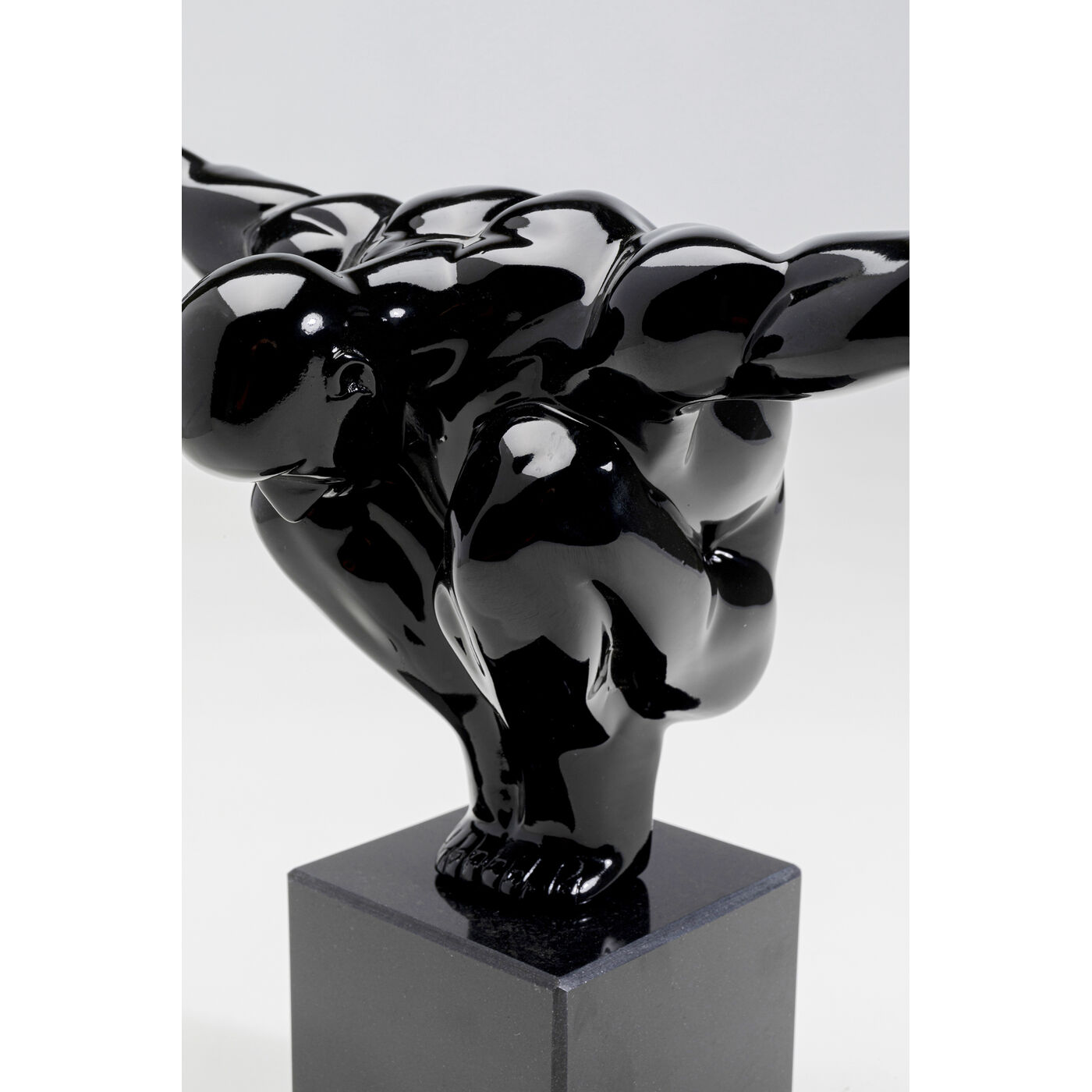 Фигура декоративная Athlet Black