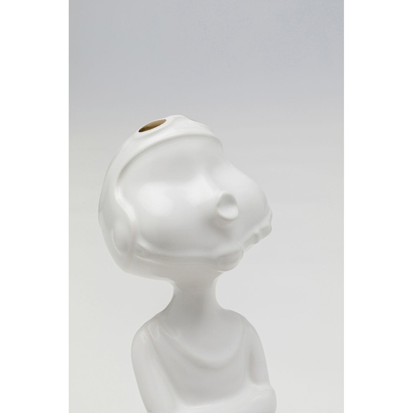 Фигура декоративная Ball Girl White 29 см