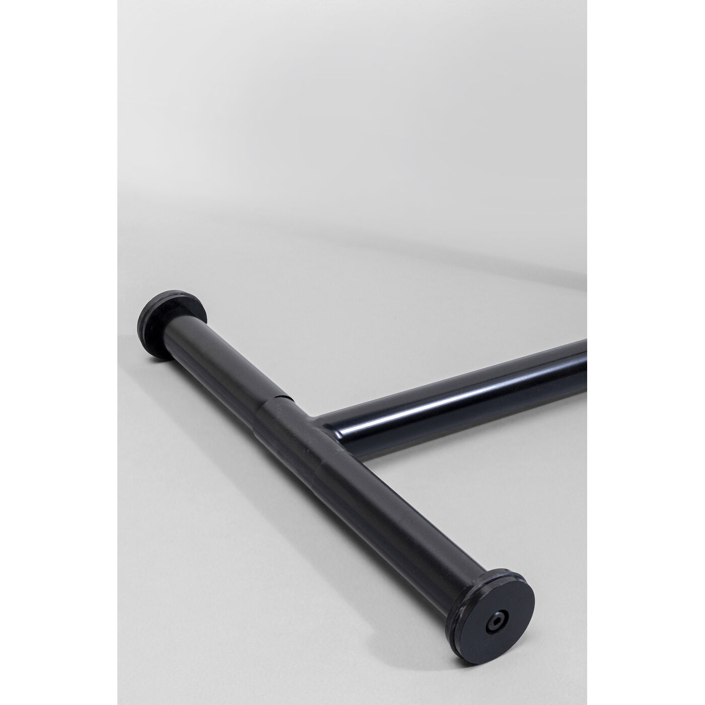 Стол приставной Easy Living Black Ø46 см