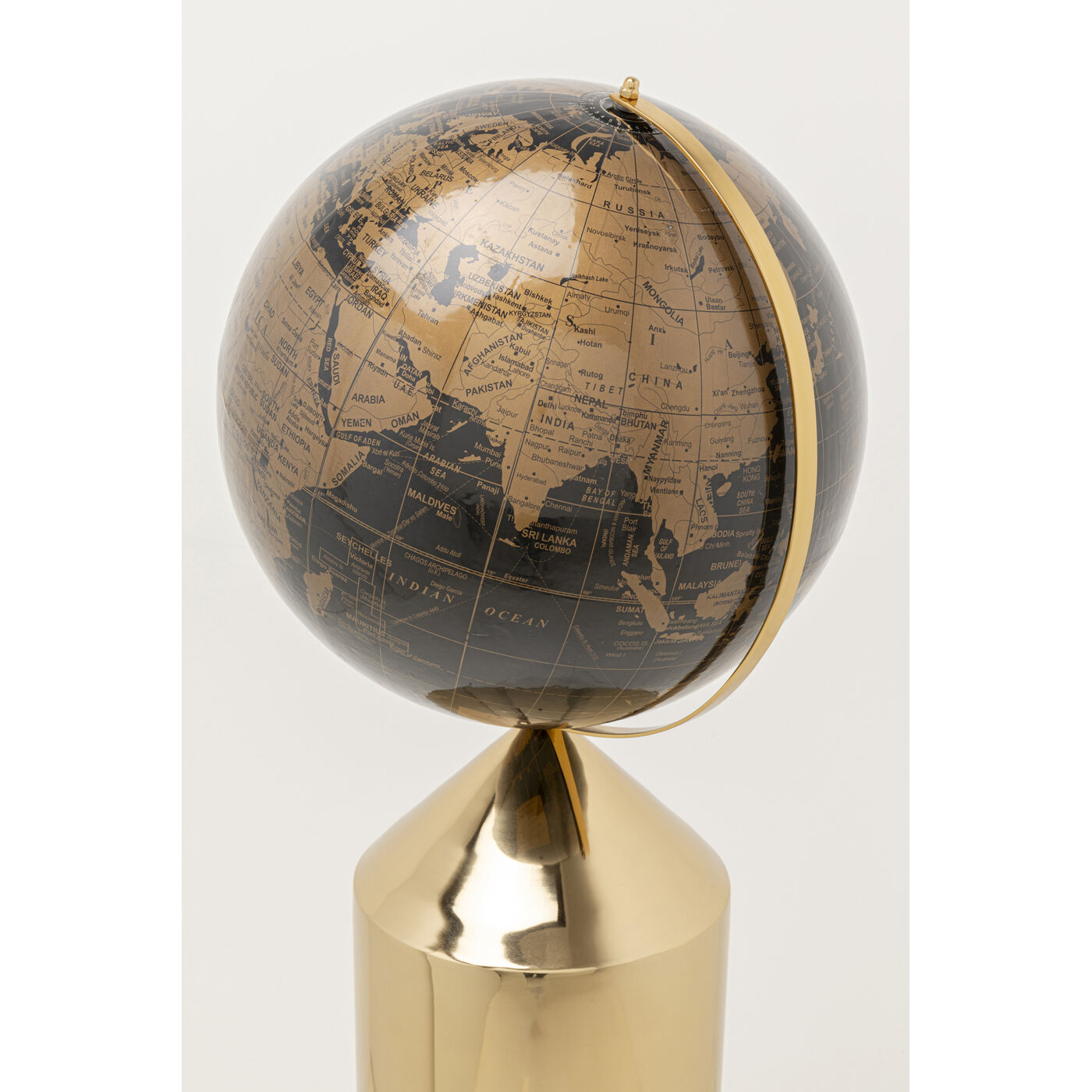 Объект декоративный Globe Top Gold 132 см