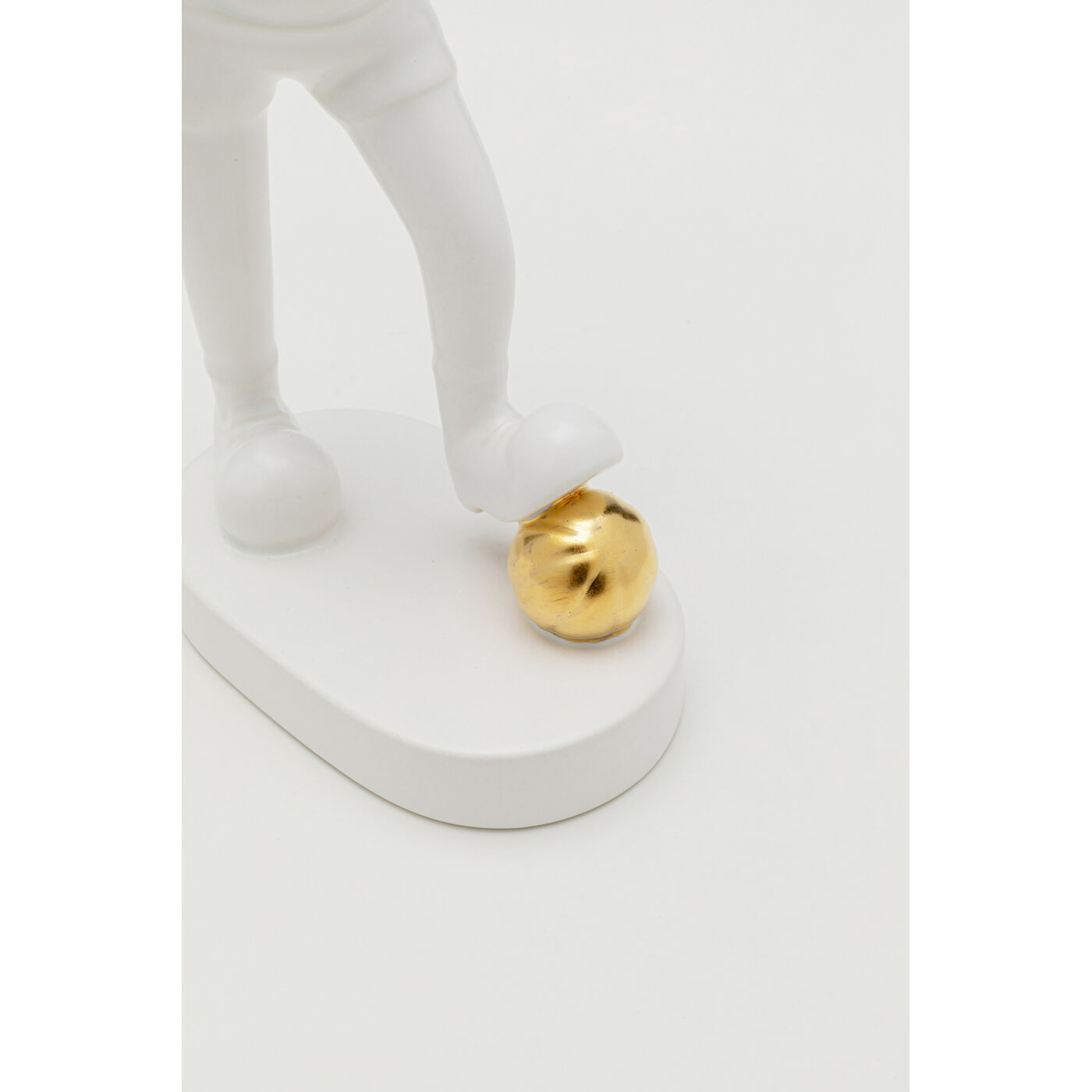 Фигура декоративная Ball Girl White 29 см
