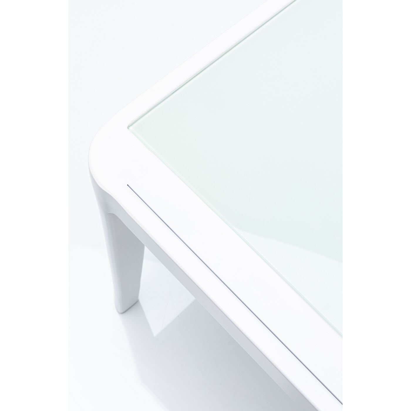 Стол кофейный Tiki White