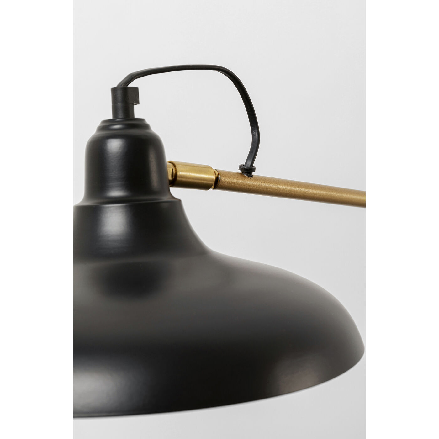Светильник напольный Doro Black 130cm